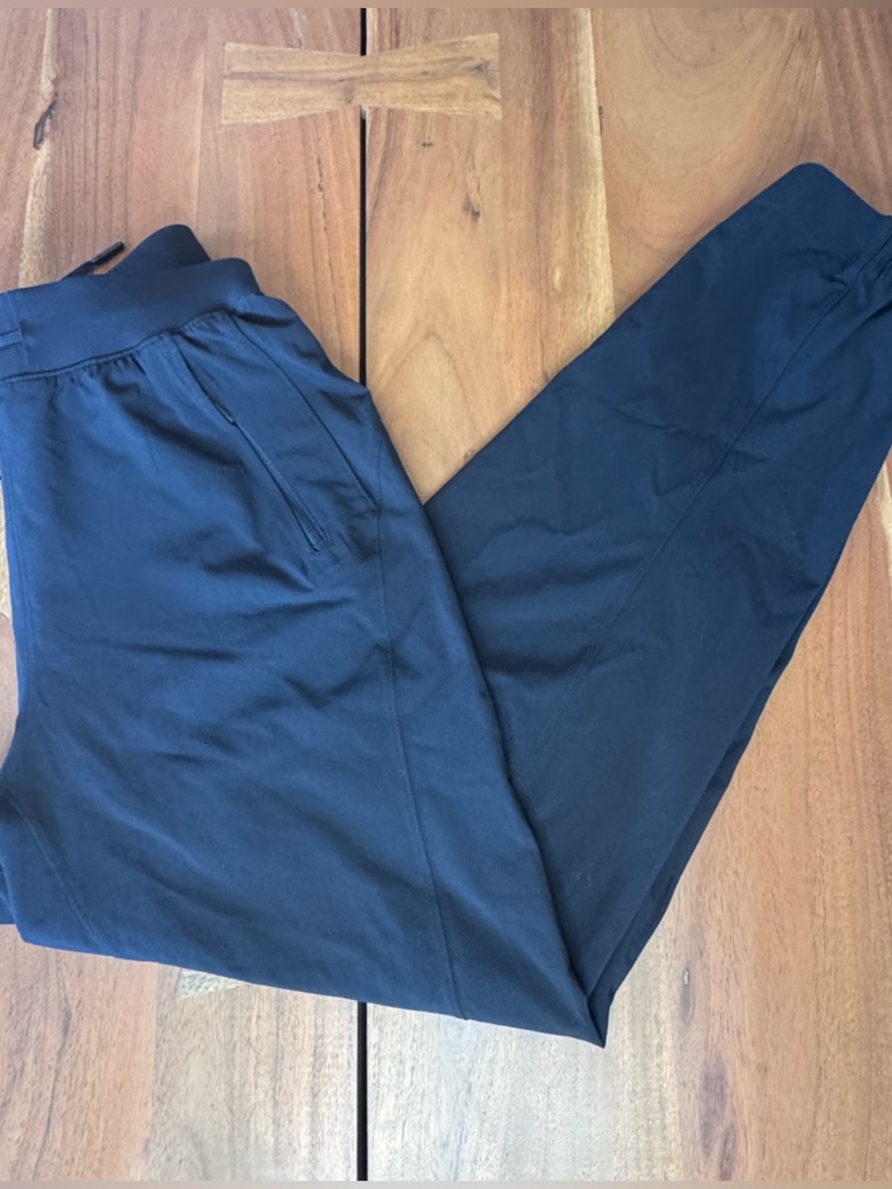 Lululemon License to Train Black Joggers Women’s Workout Lounge